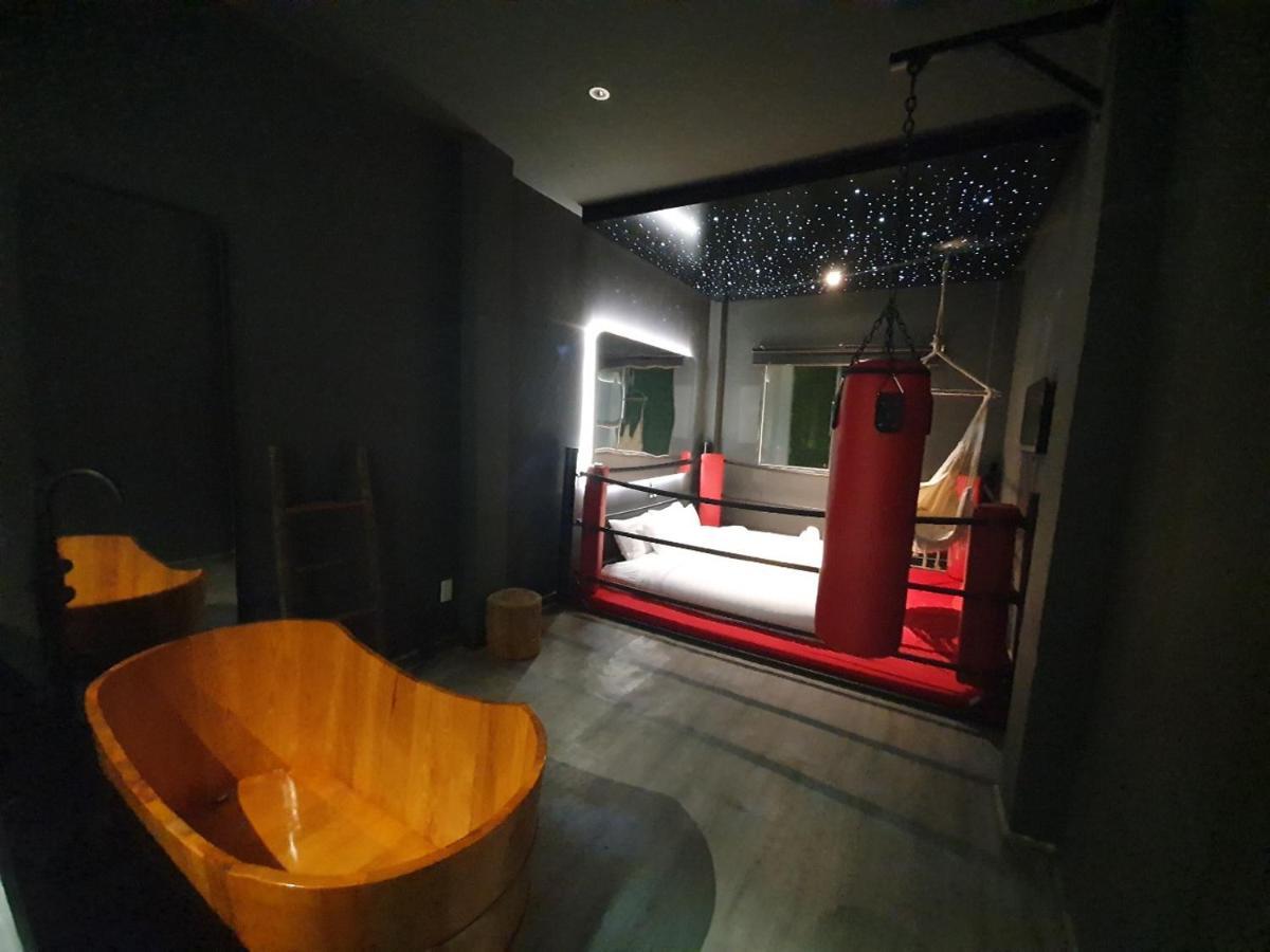 Language Exchange Hotel 3 Хошимин Экстерьер фото