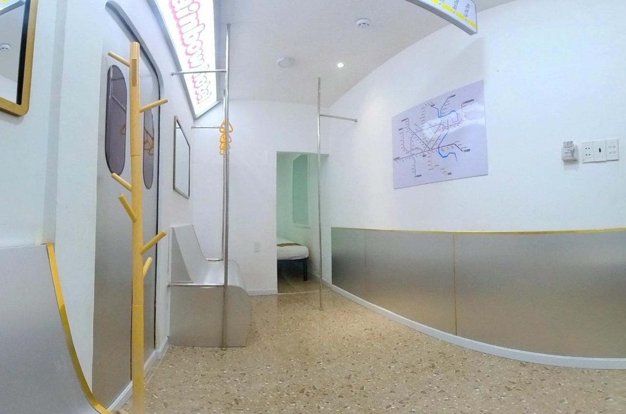 Language Exchange Hotel 3 Хошимин Экстерьер фото