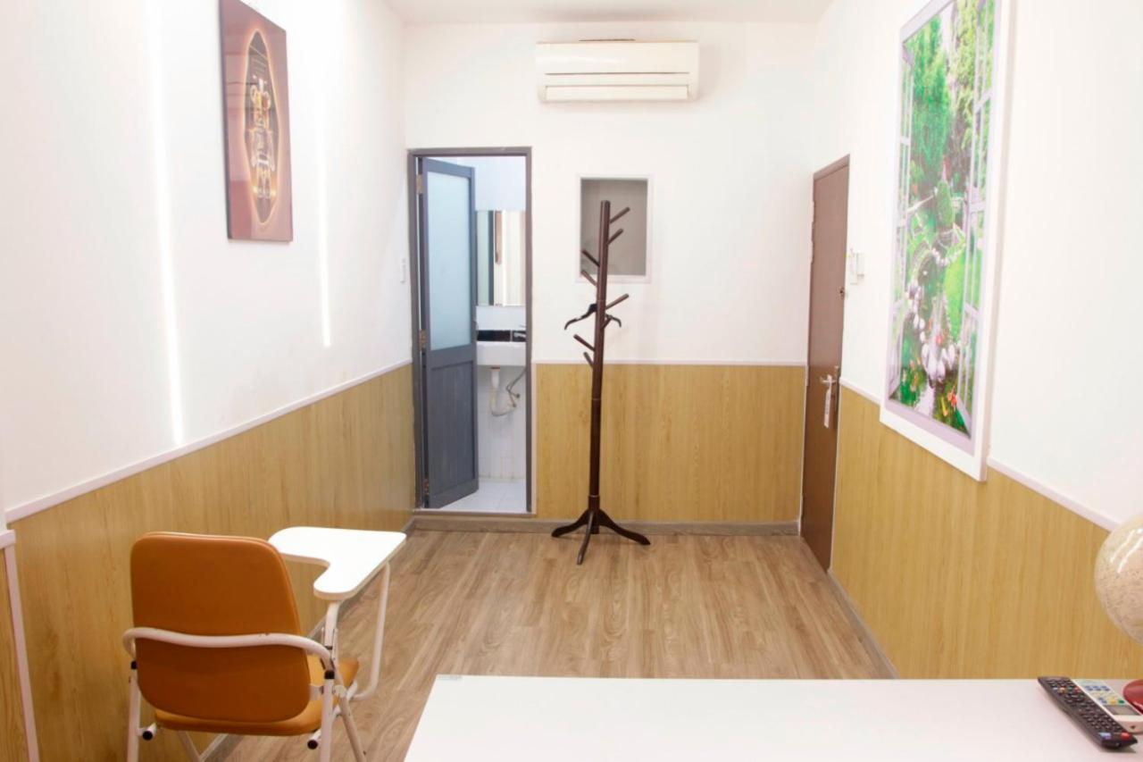 Language Exchange Hotel 3 Хошимин Экстерьер фото