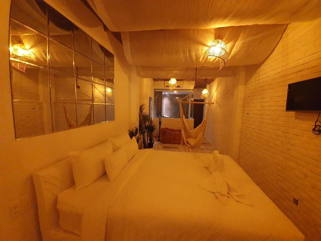 Language Exchange Hotel 3 Хошимин Экстерьер фото